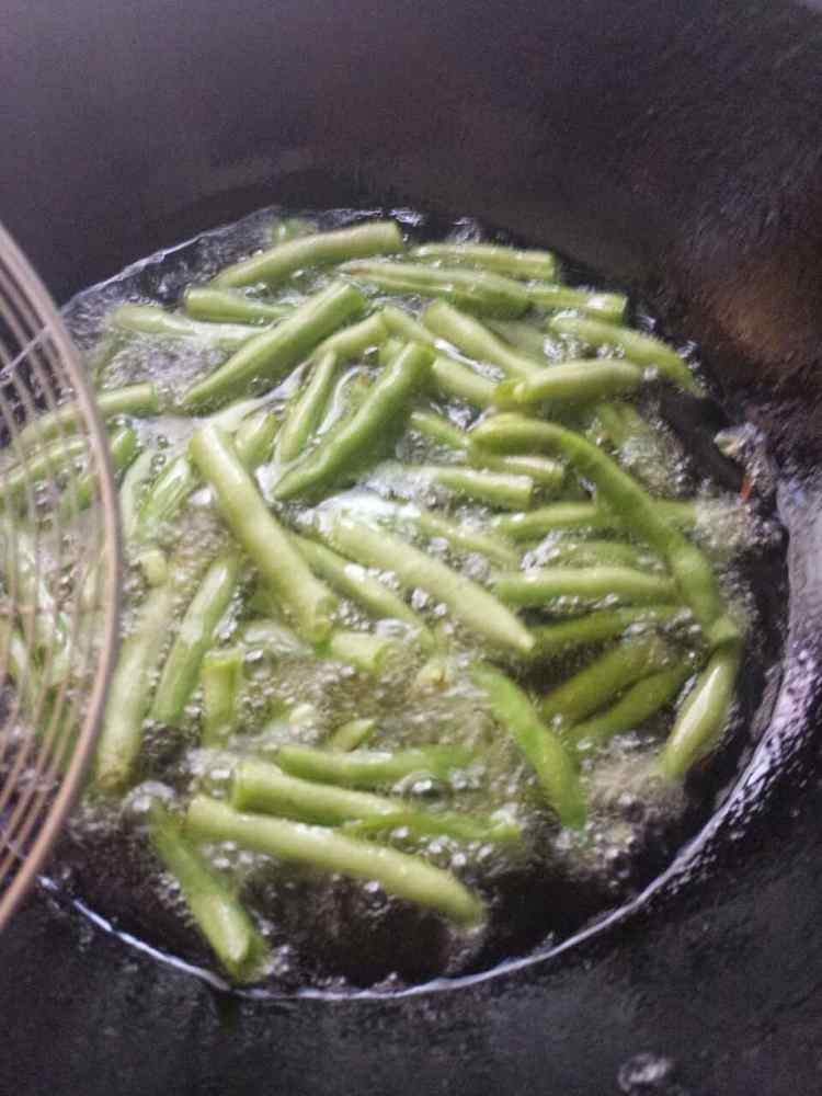 干煸四季豆步骤4