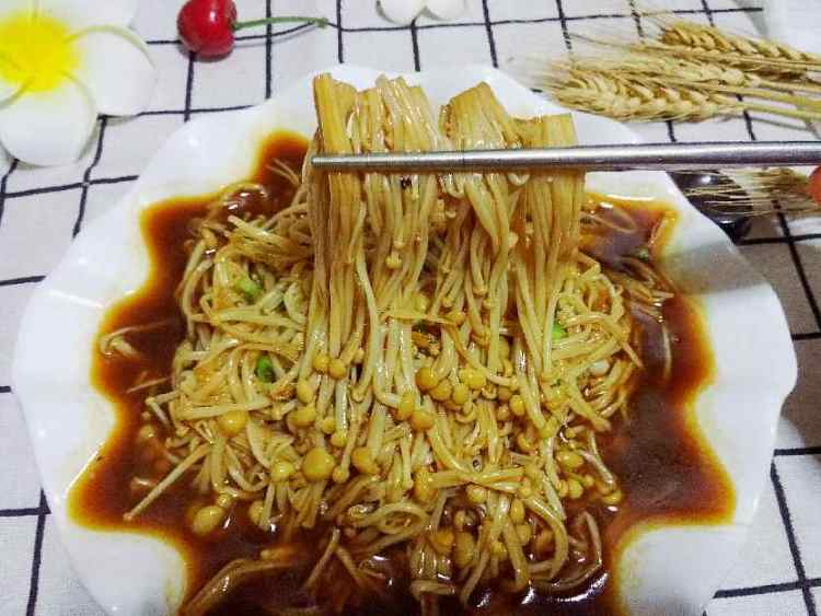 蚝油金针菇步骤7