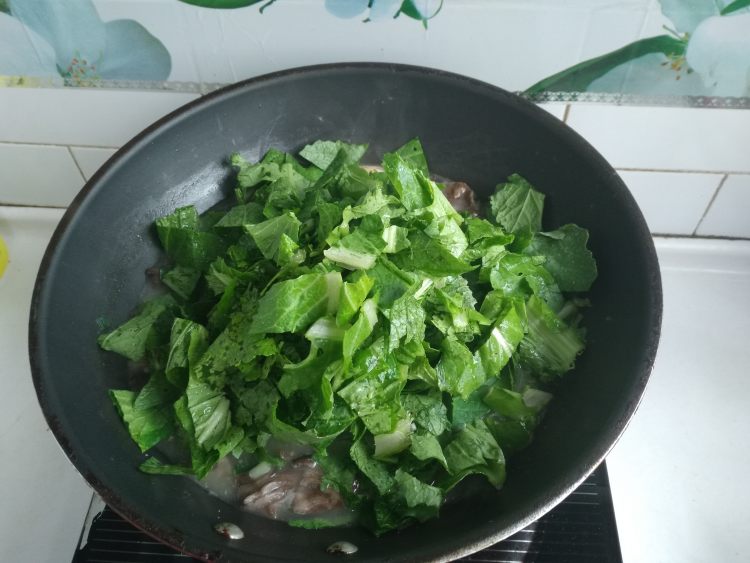 小白菜榛蘑粉丝汤步骤9