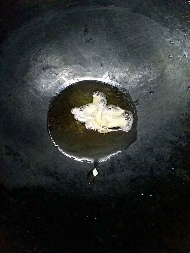 土豆炒火腿步骤2