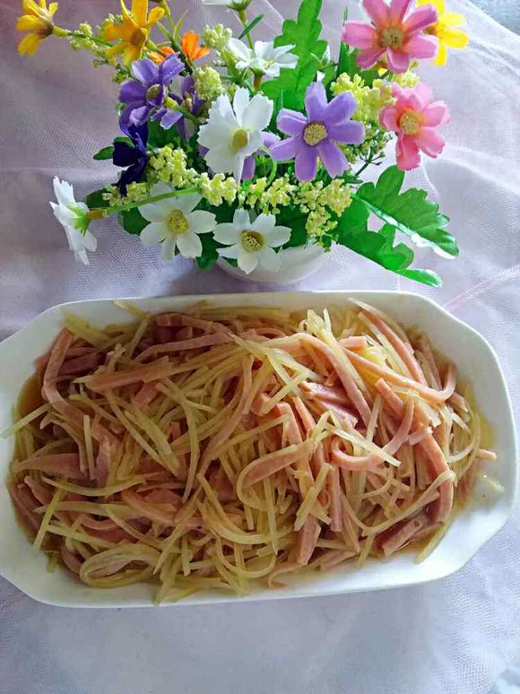 土豆炒火腿步骤7