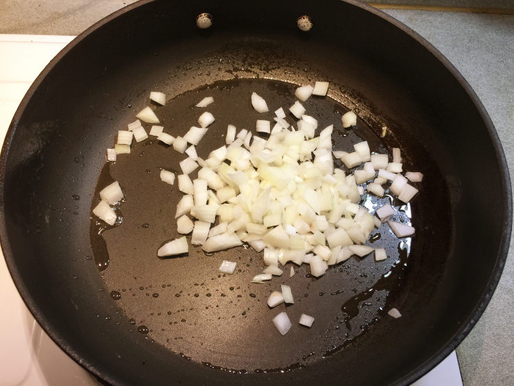 焗烤泡菜烧肉饭步骤5