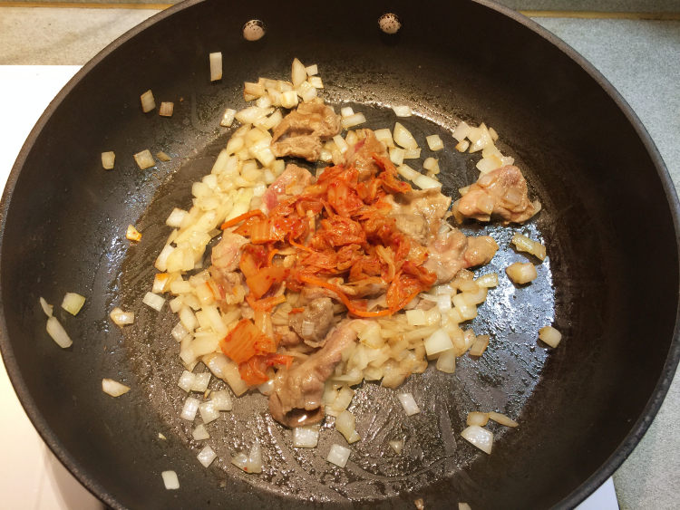 焗烤泡菜烧肉饭步骤7
