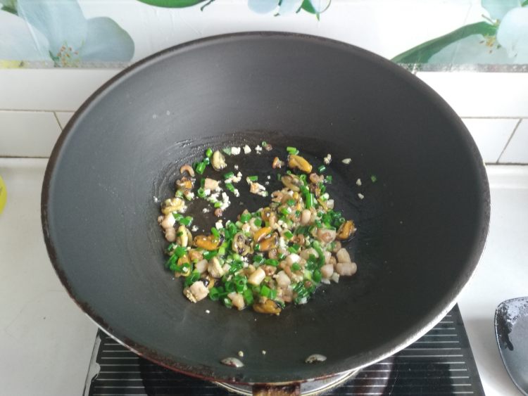 小白菜炖冻豆腐步骤3