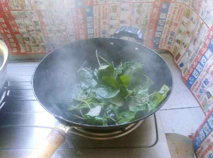蚝油红薯叶步骤4