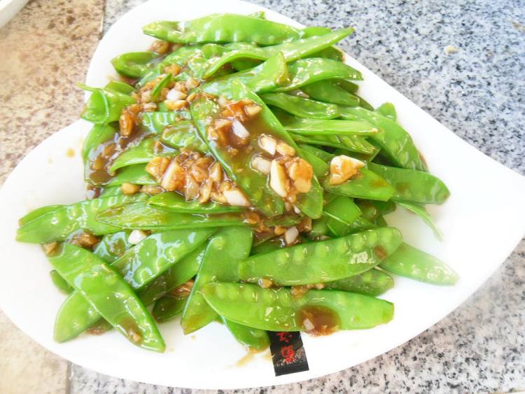 蒜蓉荷兰豆步骤9