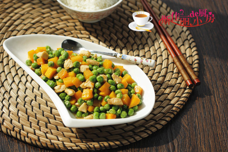 豌豆南瓜炒鸡丁步骤9