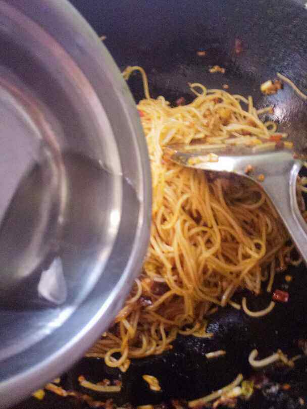 蚂蚁上树步骤9