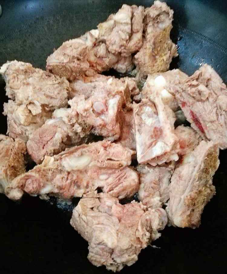 酱脊骨步骤2