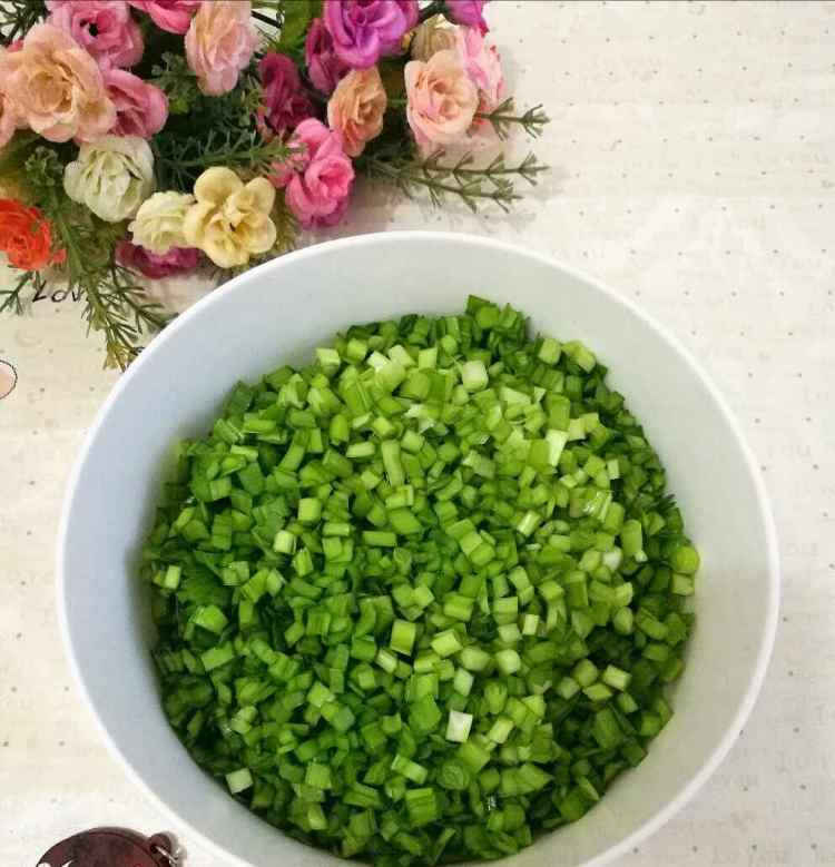 海米韭菜煎蛋步骤4