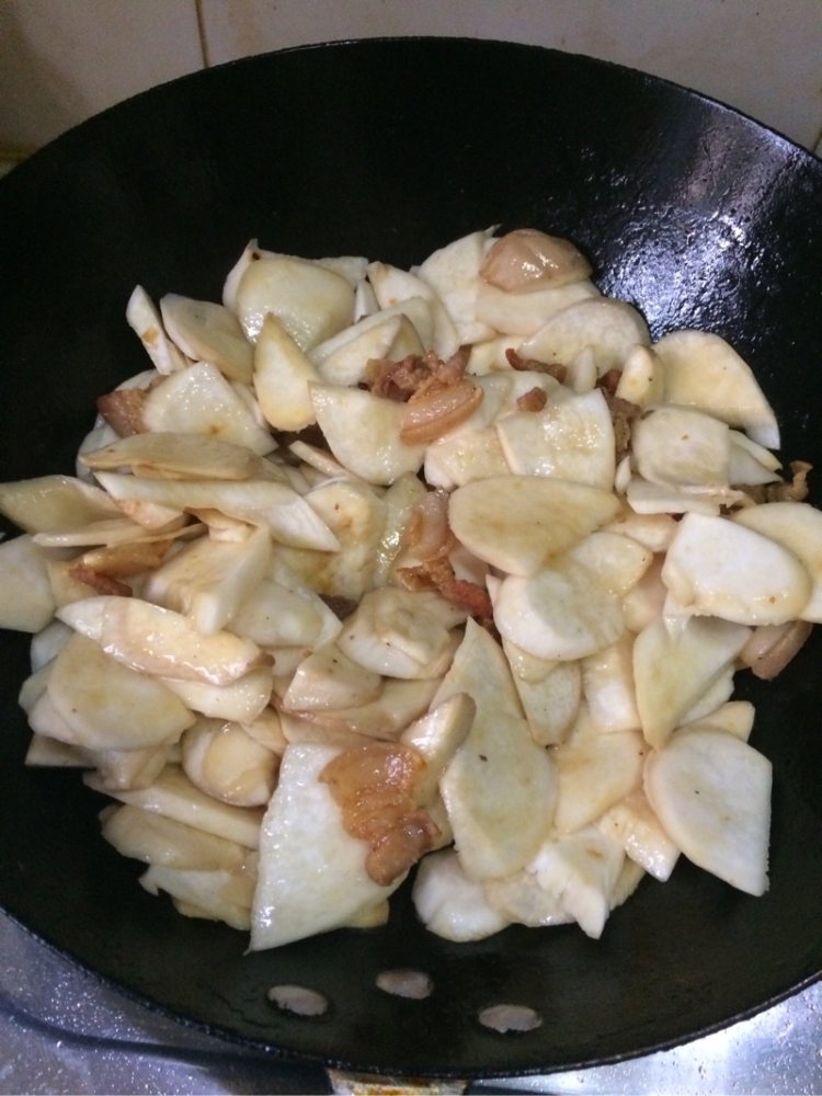 杏鲍菇炒肉步骤7