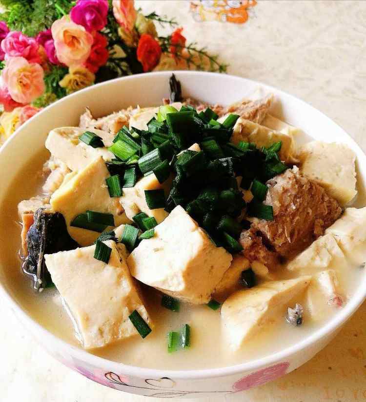 鲤鱼豆腐汤步骤7