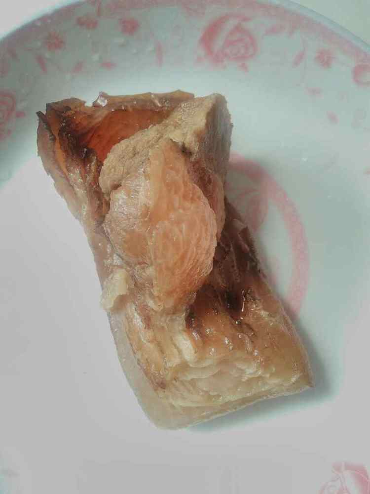 腊肉炒蒜苔步骤1
