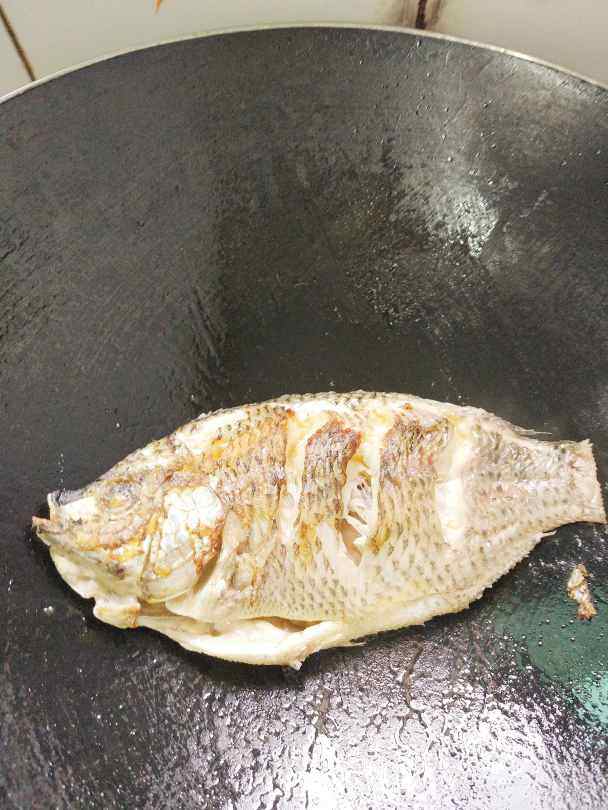 荞头烧福寿鱼步骤6