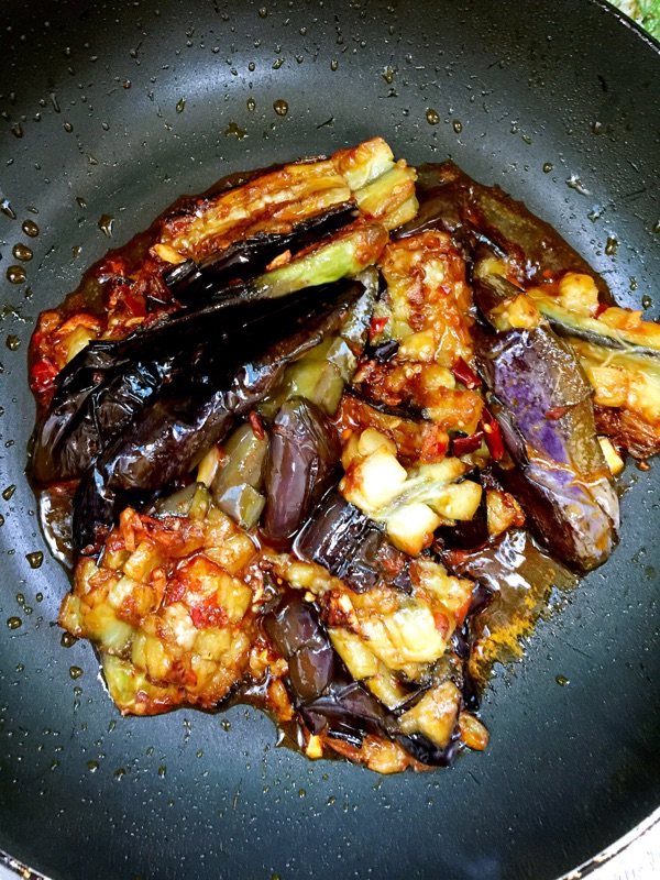 豆瓣酱烧茄子步骤9