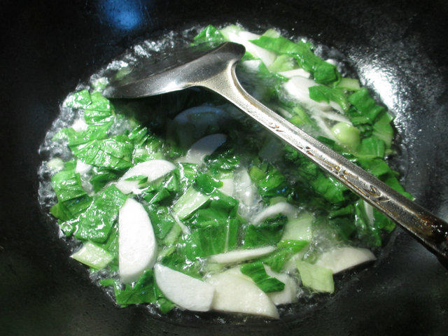 菜芯茭白猪肝羹步骤8