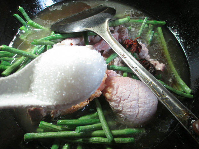 带豆烧大排步骤6