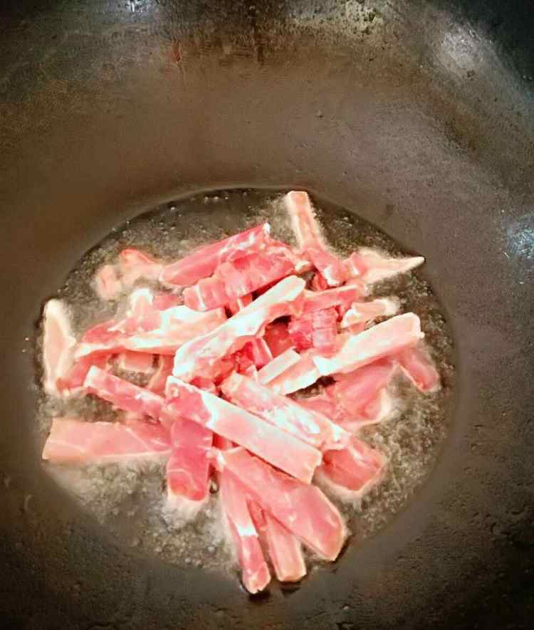 花菜炒肉步骤3