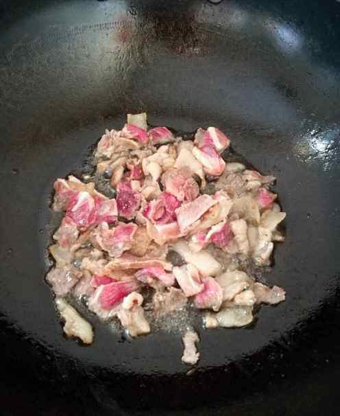 菜椒炒肉步骤4