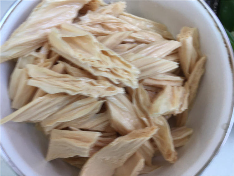 腐竹焖肉步骤6