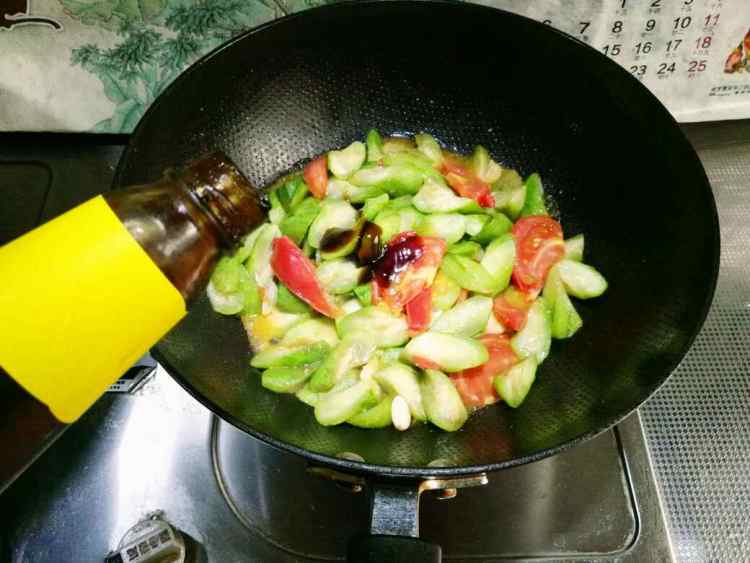 番茄炒丝瓜步骤10