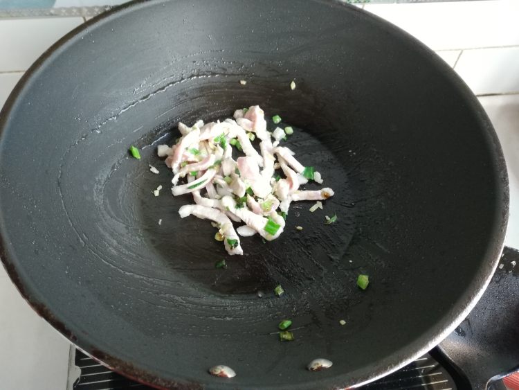 豆角闷面步骤4