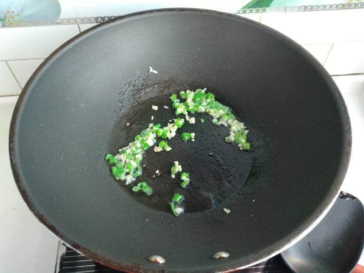 豆角闷面步骤3