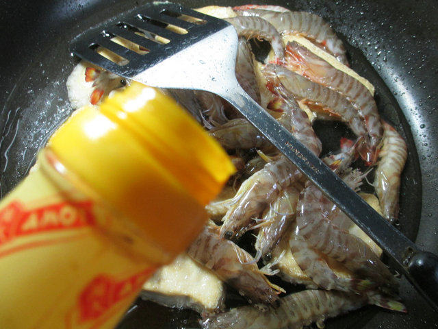 基围虾烧鲜素鸡步骤6