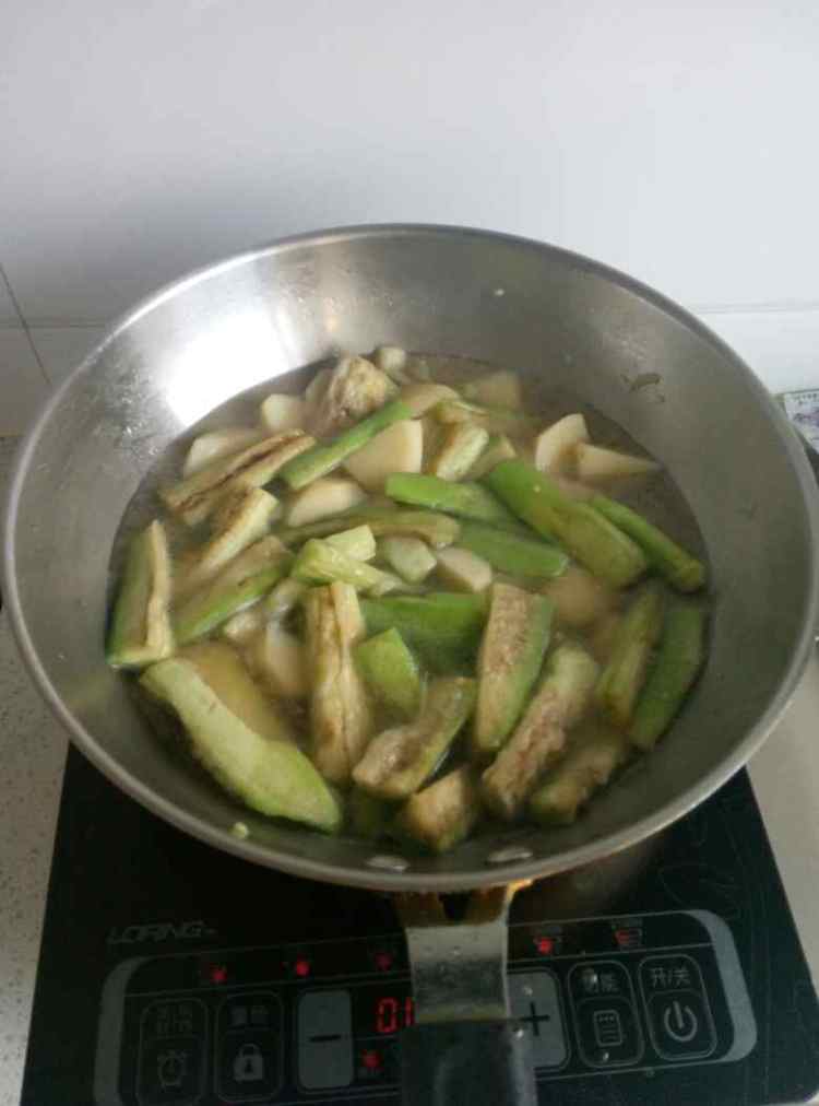 青茄子炖土豆步骤6