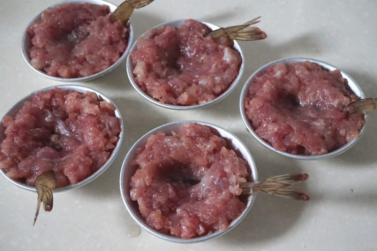 虾仁蒸肉饼步骤5