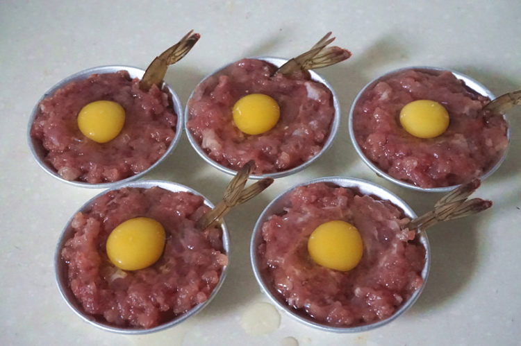 虾仁蒸肉饼步骤6