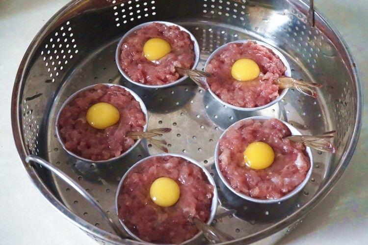 虾仁蒸肉饼步骤7