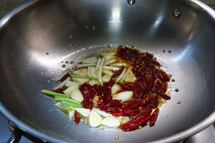 麻辣火培鱼步骤3