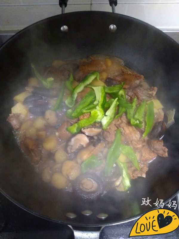 香菇栗子炖鸡步骤10
