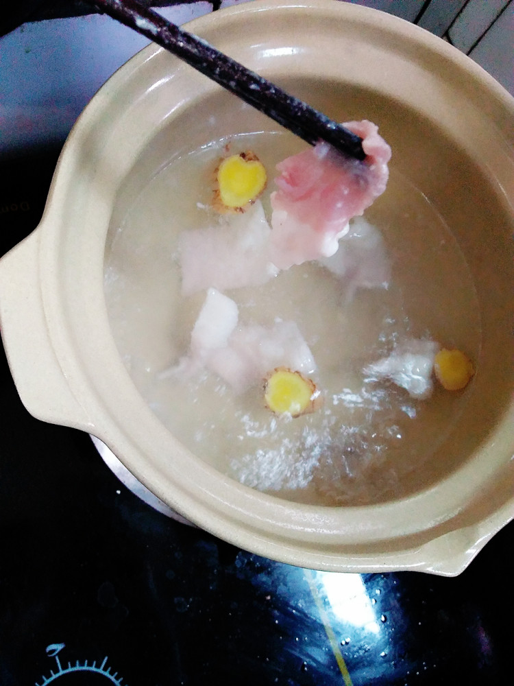 肉片金针菇汤步骤6
