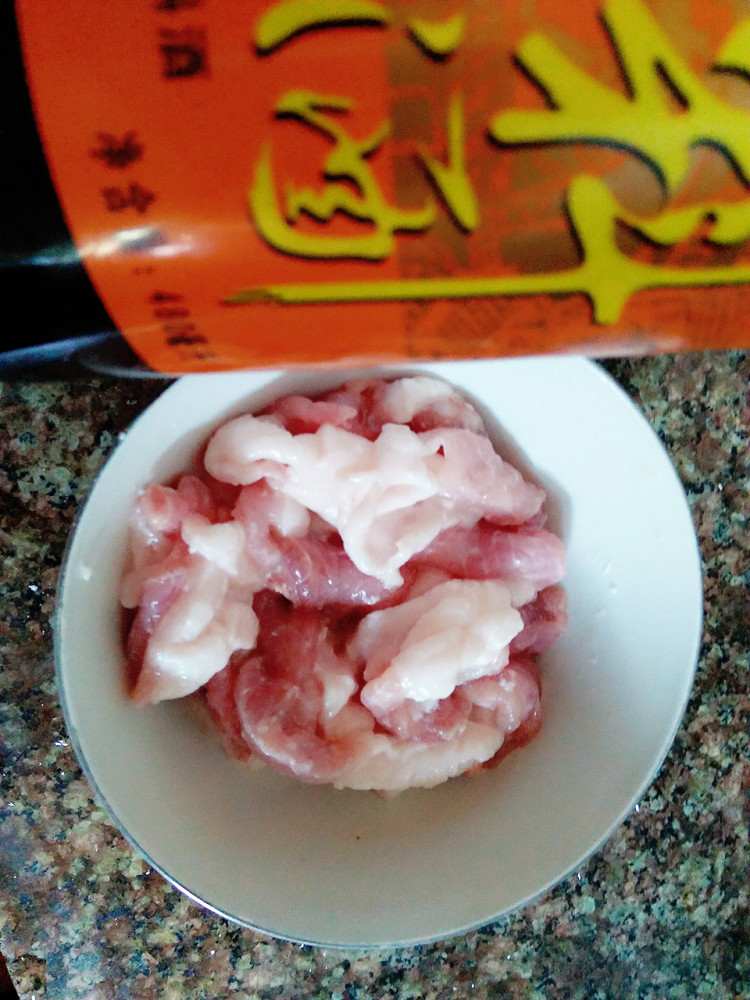 肉片金针菇汤步骤5