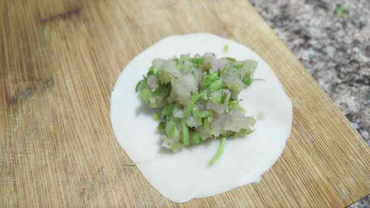 豌豆苗蒸饺步骤6