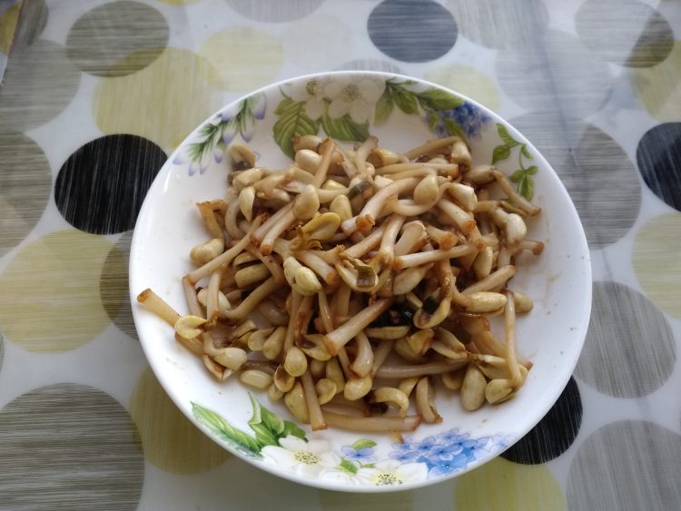 素炒花生芽步骤10
