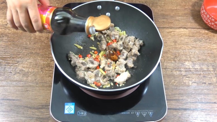 四季餐桌|土豆西红柿步骤6