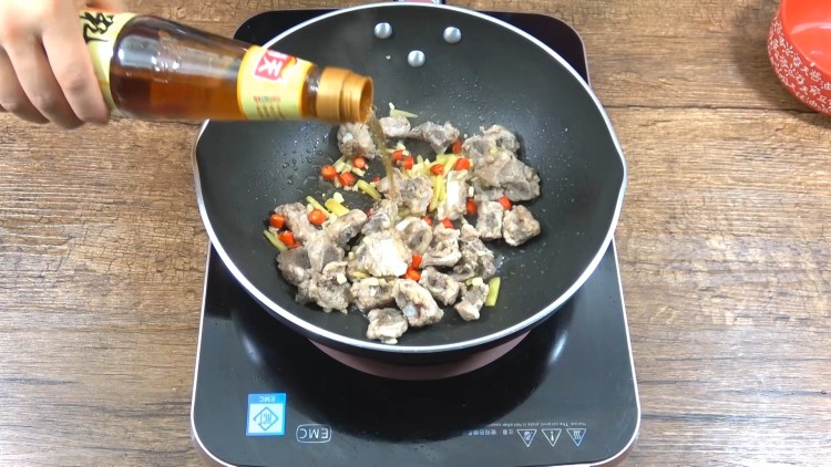四季餐桌|土豆西红柿步骤5