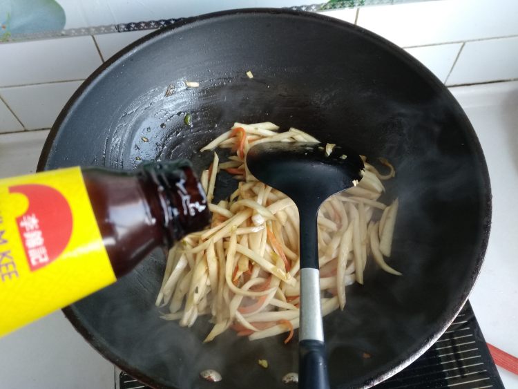 素炒茭白步骤11