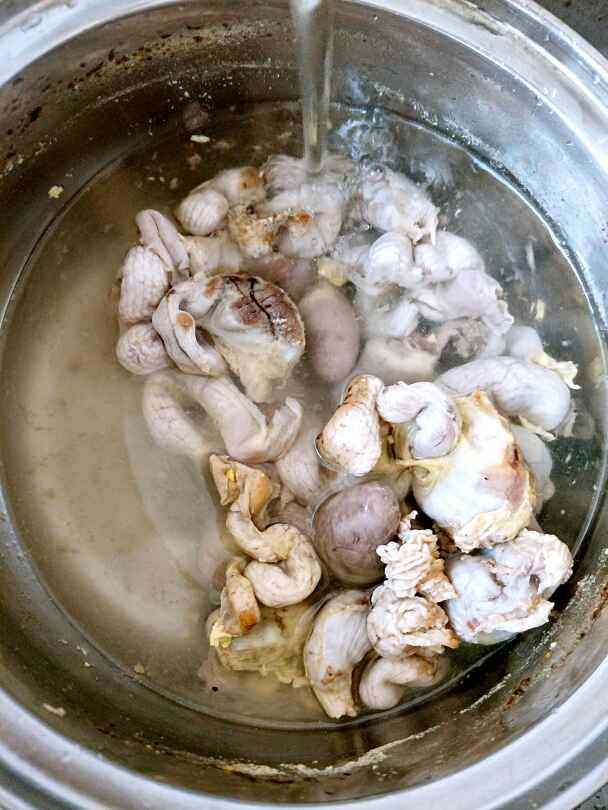 炒鸡杂鸡蛋步骤4