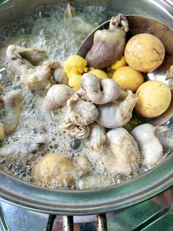 炒鸡杂鸡蛋步骤3