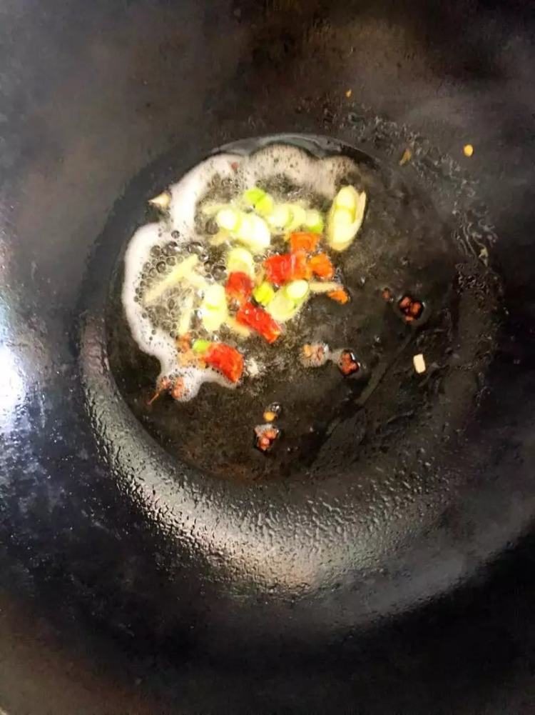 清炒绿豆芽步骤5