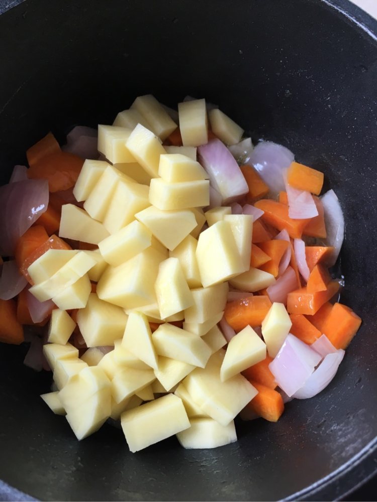 洋葱土豆块步骤5