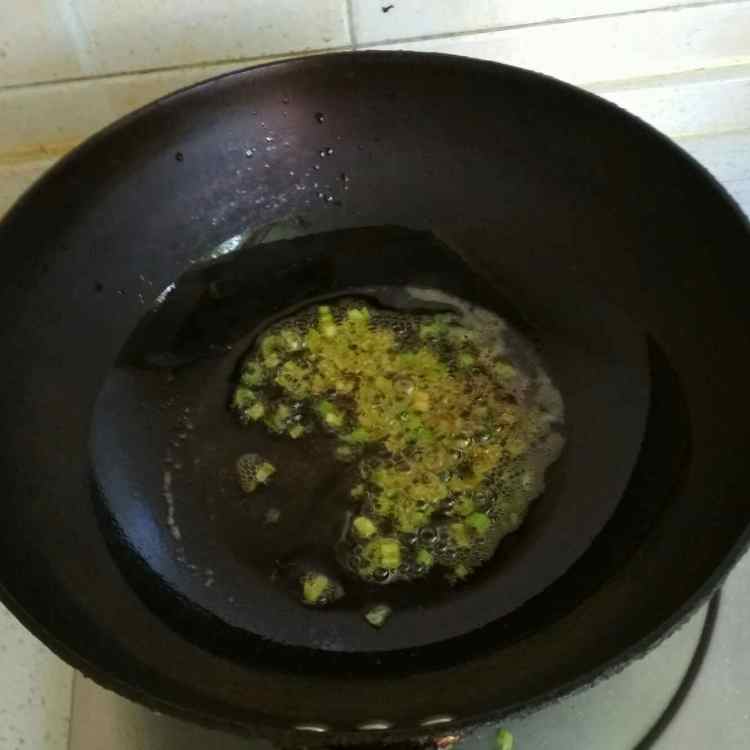 腐竹炒土豆片步骤4