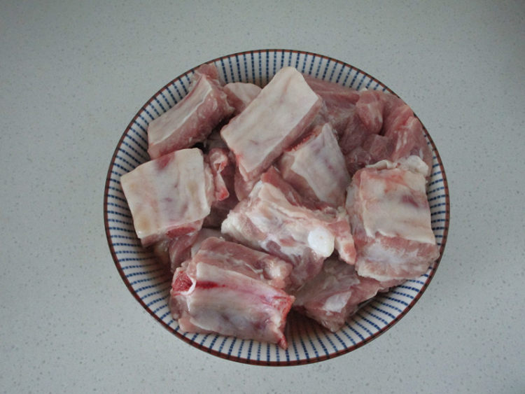 #盛夏餐桌#豆豉土豆蒸步骤1
