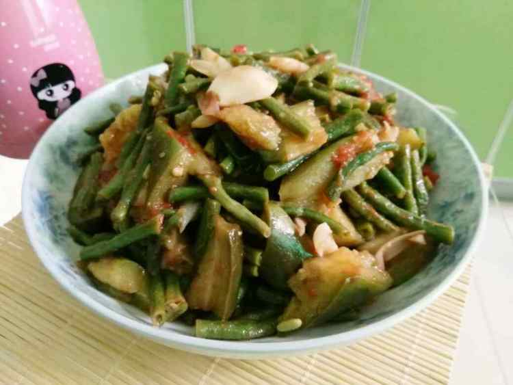 清炒茄子豆角步骤9