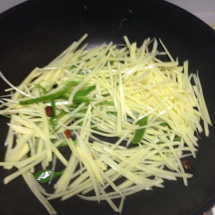 炒土豆丝步骤6