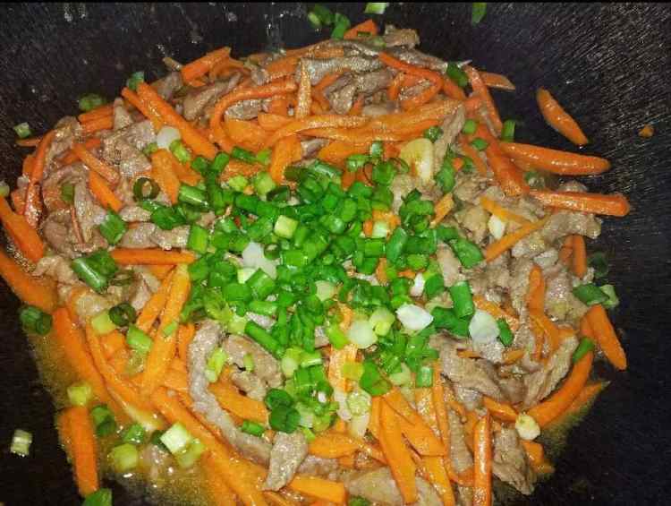 胡萝卜肉丝步骤8